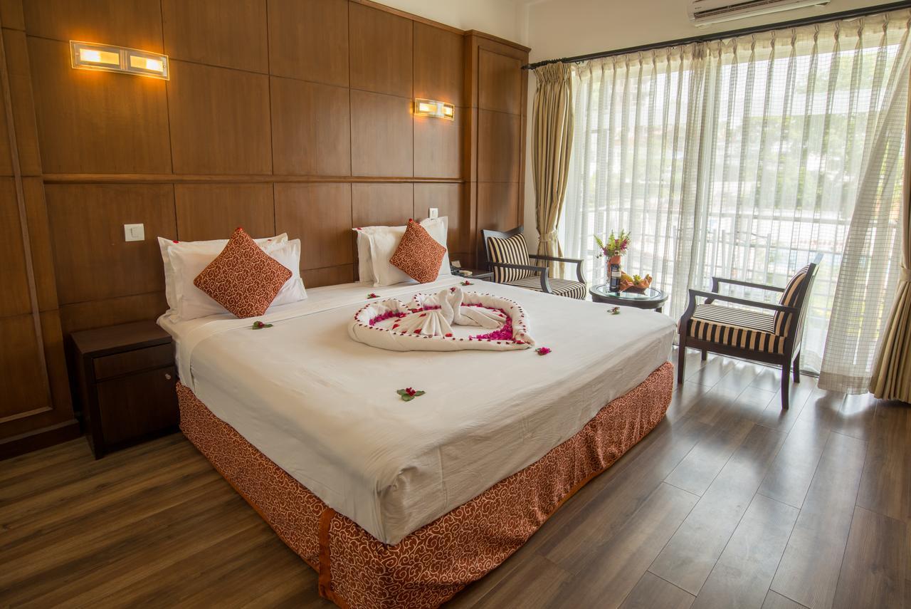 Waterfront Resort By Kgh Group Pokhara Exterior foto